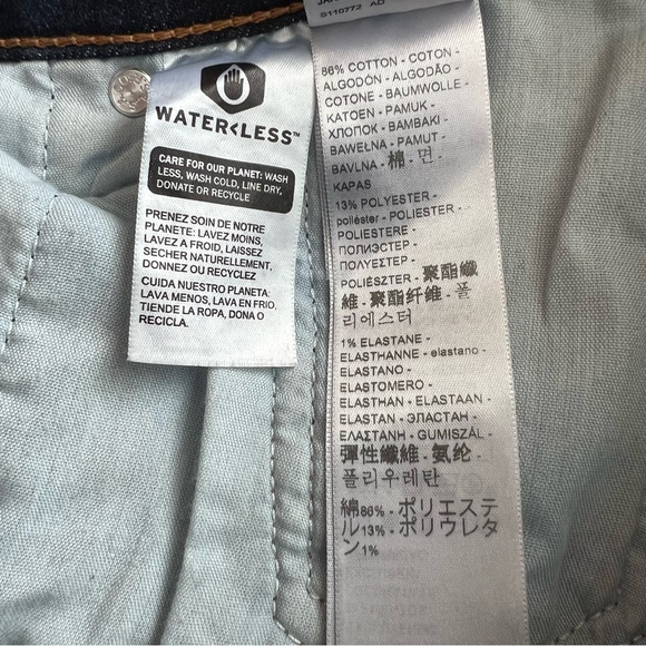 Levis Ribcage Straight Ankle Dark Wash Distressed Jeans Size 29 - Picture 9 of 10